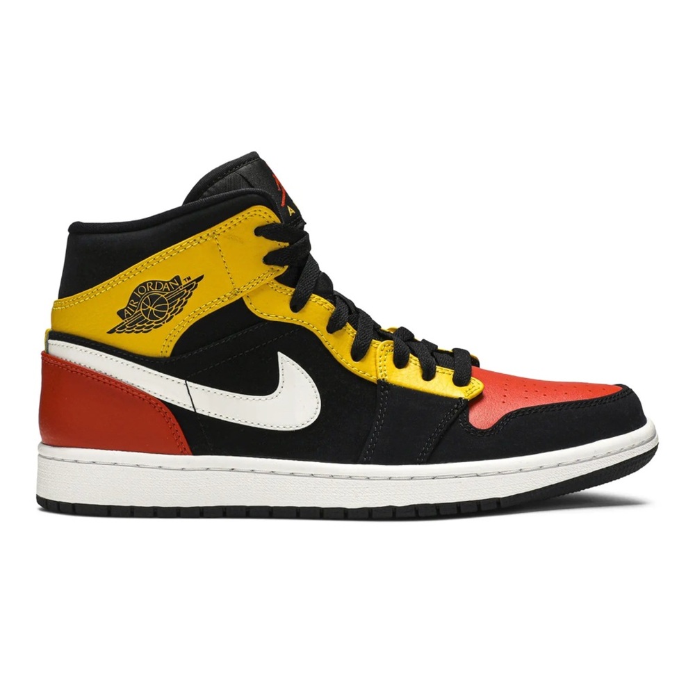 Jordan 1 Mid SE - Picture 1 of 6